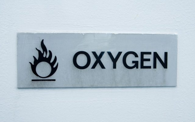 TCVN 7742:2007 là tiêu chuẩn hệ thống làm giàu oxy để sử dụng với hệ thống ống dẫn khí y tế