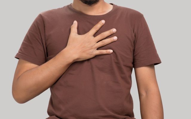 Chẩn đoán đợt cấp COPD có thể dựa vào các triệu chứng tức ngực, ho 
